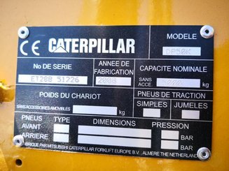 Четырехопорные погрузчики Caterpillar DP50K - 9
