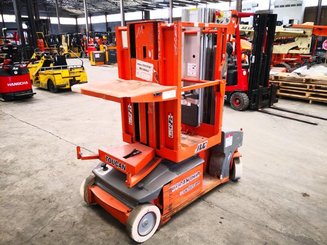 Строительный подъёмник с вертикальной мачтой JLG TOUCAN DUO - 1