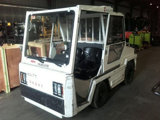 Промышленный тягач Charlatte T135 - 1