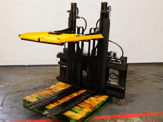 Single-Double Pallet Handler Caterpillar 4000 - 1