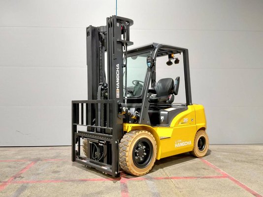 Четырехопорные погрузчики Hangcha XE35i (CPD35-XEY2HA-SI) - 1