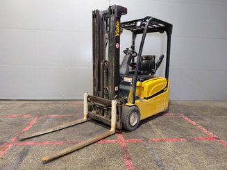 Трехопорные погрузчики Yale ERP18VT - 1