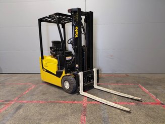 Трехопорные погрузчики Yale ERP15VC - 1