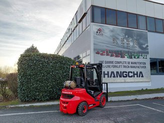 Четырехопорные погрузчики Hangcha XF35G-2 (CPYD35-X2H21F1) - 4