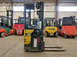 Штабелеры с платформой для оператора Caterpillar NSR20N
