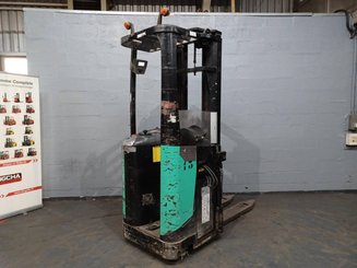 Штабелеры с платформой для оператора Caterpillar NSR20N