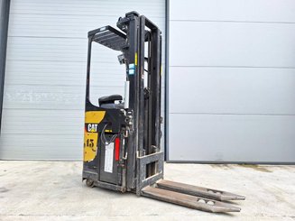 Штабелеры с платформой для оператора Caterpillar NSR20N