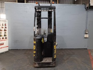 Штабелеры с платформой для оператора Caterpillar NSR20N