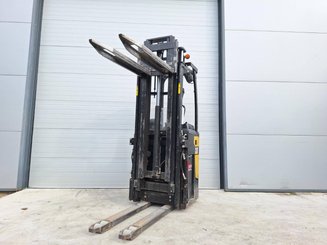 Штабелеры с платформой для оператора Caterpillar NSR20N - 6