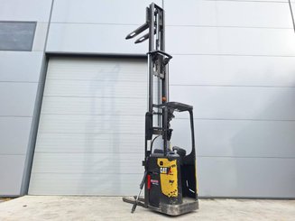Штабелеры с платформой для оператора Caterpillar NSR20N - 15