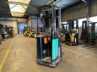 Штабелеры с платформой для оператора Caterpillar NSR20N - 1