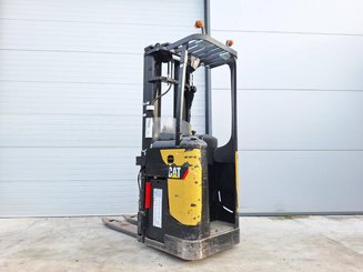 Штабелеры с платформой для оператора Caterpillar NSR20N