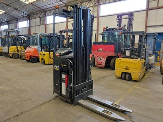 Штабелеры с платформой для оператора Caterpillar NSR16N