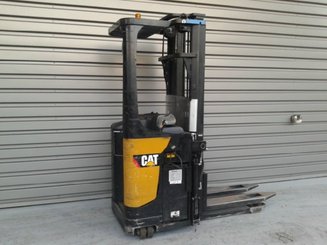 Штабелеры с платформой для оператора Caterpillar NSR20N