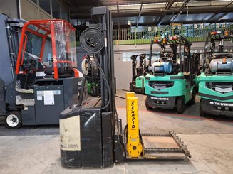 Штабелеры с электроприводом Crown WE2300-16 - 2