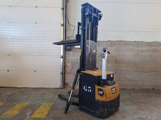 Штабелеры с электроприводом Caterpillar NSP16N2