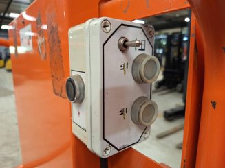 Строительный подъёмник с вертикальной мачтой JLG TOUCAN DUO - 5