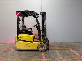 Трехопорные погрузчики Yale ERP16VT SWB