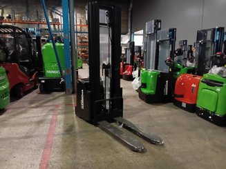 Штабелеры с электроприводом Hangcha CDD16-AC2-L  - 1