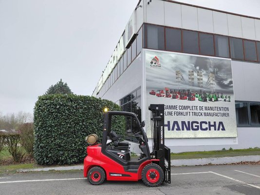 Четырехопорные погрузчики Hangcha XF25G-2 - 1