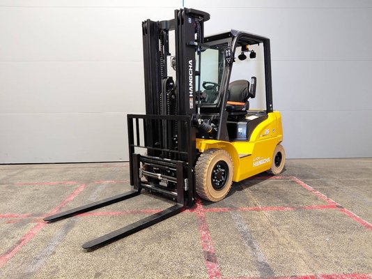 Четырехопорные погрузчики Hangcha XE25i ( CPD25-XEY2HA-SI ) - 1