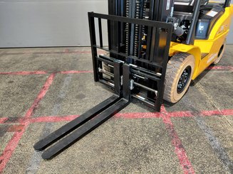 Четырехопорные погрузчики Hangcha XE25i ( CPD25-XEY2HA-SI ) - 4