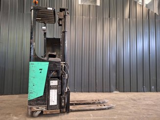 Штабелеры с платформой для оператора Caterpillar NSR16N - 2