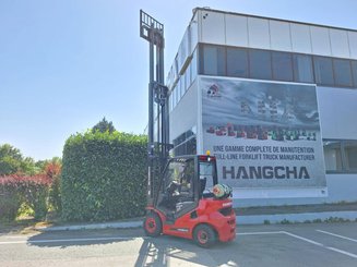 Четырехопорные погрузчики Hangcha XF25G-2 - 10