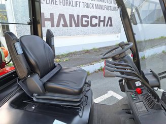 Четырехопорные погрузчики Hangcha XF25G-2 - 12