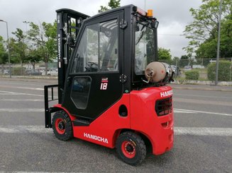 Четырехопорные погрузчики Hangcha XF18G
