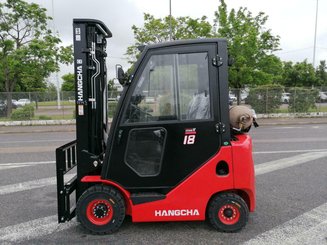 Четырехопорные погрузчики Hangcha XF18G