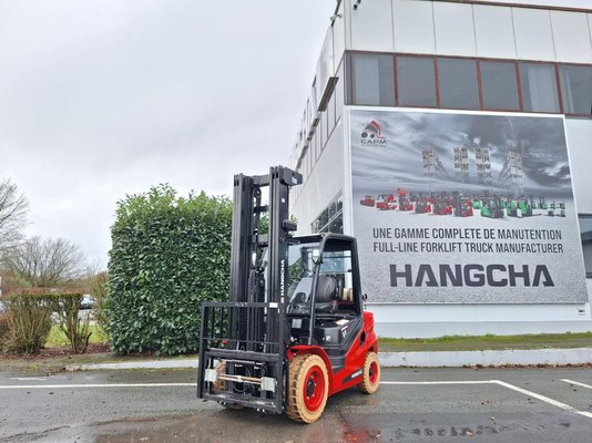 Четырехопорные погрузчики Hangcha XF35G-2 - 1
