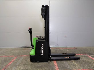 Штабелеры с электроприводом Hangcha CDD16-XT1-SI