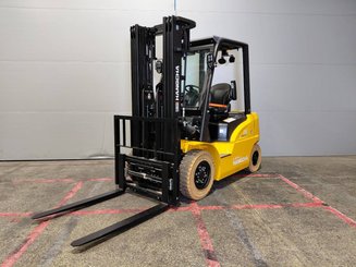 Четырехопорные погрузчики Hangcha XE25i ( CPD25-XEY2HA-SI )