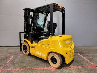 Четырехопорные погрузчики Hangcha XE25i ( CPD25-XEY2HA-SI )