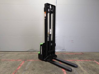 Штабелеры с электроприводом Hangcha GERBEUR ACCOMPAGNANT CDD15-WS-I