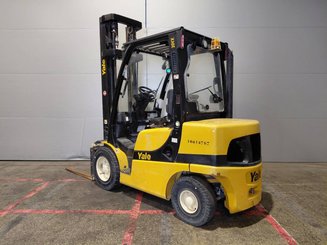 Четырехопорные погрузчики Yale GDP30VX - 2