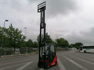 Четырехопорные погрузчики Hangcha XF18G