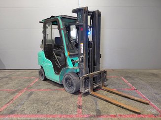 Четырехопорные погрузчики Mitsubishi FG25N