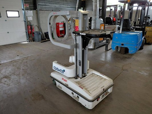 Строительный подъёмник с вертикальной мачтой Bravi SPIN-GO - 1