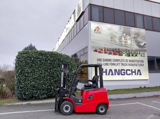 Четырехопорные погрузчики Hangcha AE15