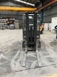Электрический погрузчик Yale ERP30VL