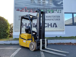 Электрический погрузчик Yale ERP16VT