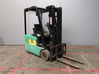 Трехопорные погрузчики Yale ERP16 ATF