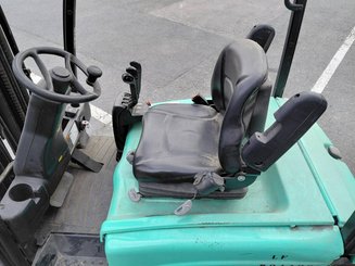 Трехопорные погрузчики Yale ERP16VTLWB - 7