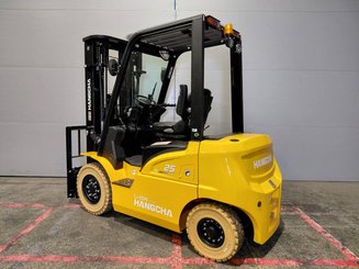 Четырехопорные погрузчики Hangcha XE25i ( CPD25-XEY2HA-SI )