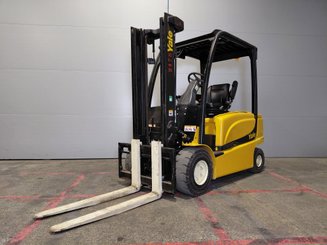 Электрический погрузчик Yale ERP35 VL