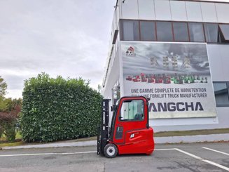 Трехопорные погрузчики Hangcha A3W18 - 2
