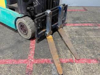 Трехопорные погрузчики Yale ERP16 ATF - 7