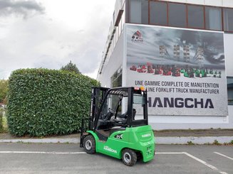 Четырехопорные погрузчики Hangcha XC25i